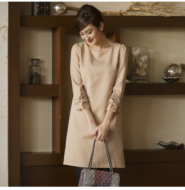 11人の店長の声から生まれた！袖りぼん付き7分袖サックワンピース