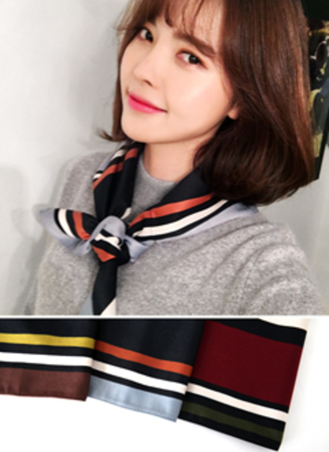 コントラストストライプスカーフ