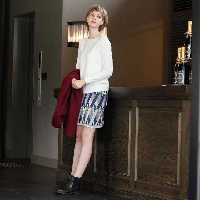 カシミヤタッチクルーネックニットトップス