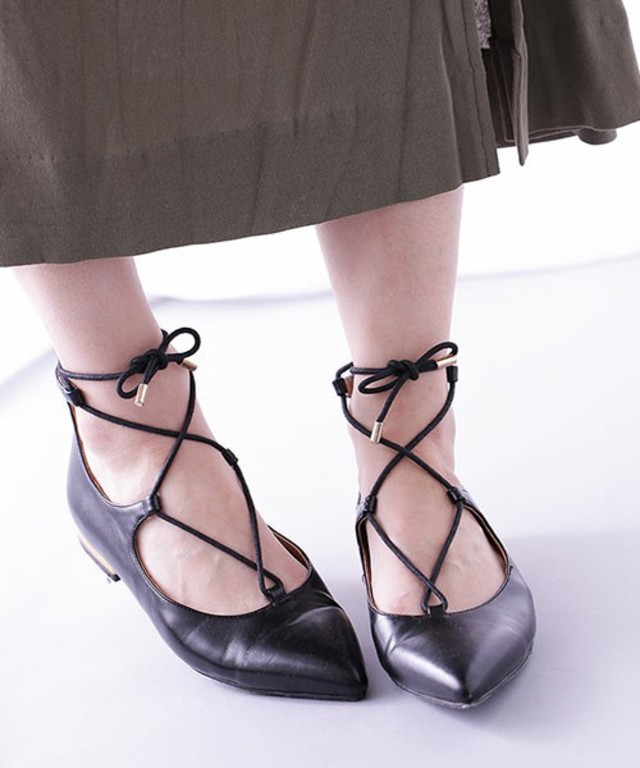 レースアップフラットパンプス