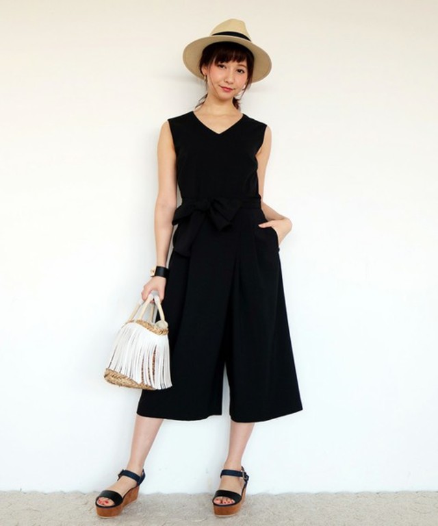 スカーチョコンビネゾン