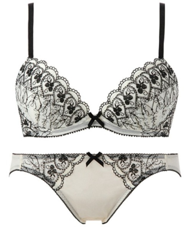 バラ×ハートレース ブラ＆ショーツセット