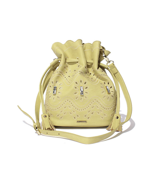 ジルバイジルスチュアート 【CanCam 5月号掲載】【Sweet 4月号掲載】EMBROIDERY POUCH BAG