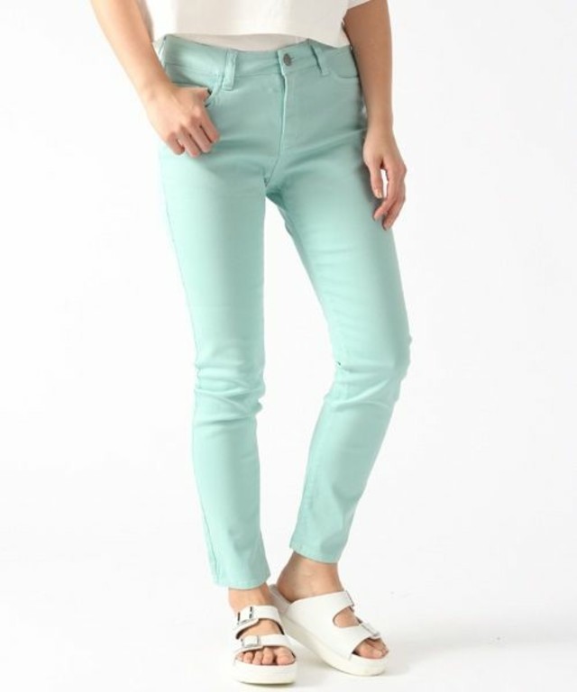 スキニーパンツ