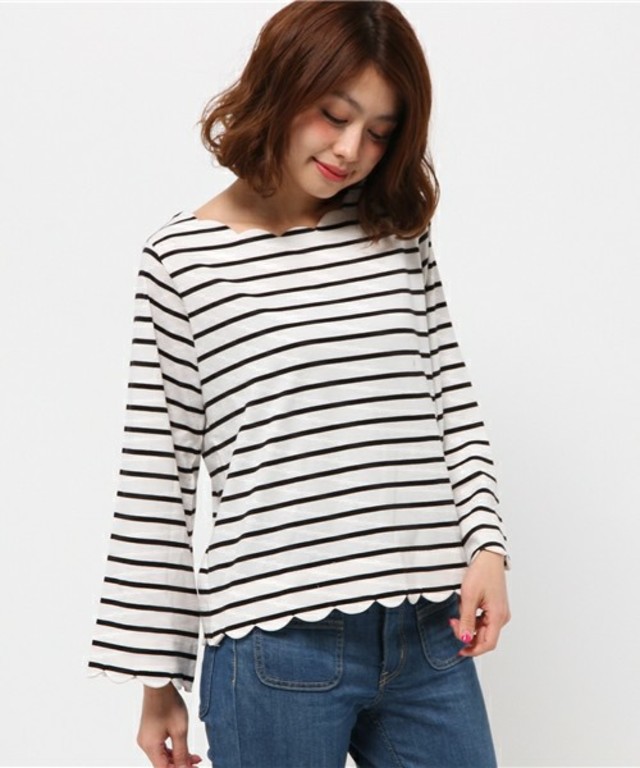 who's who Chico　スカラップボートネック長袖プルオーバー