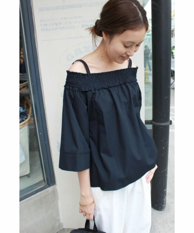 コットンブロードオフショルブラウス(IENA)