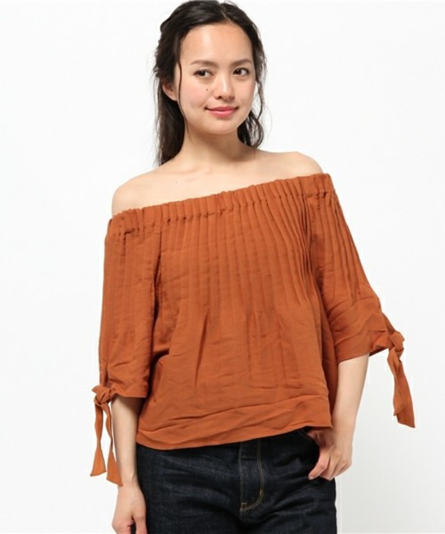 mysty woman　ジョーゼットオフショルブラウス