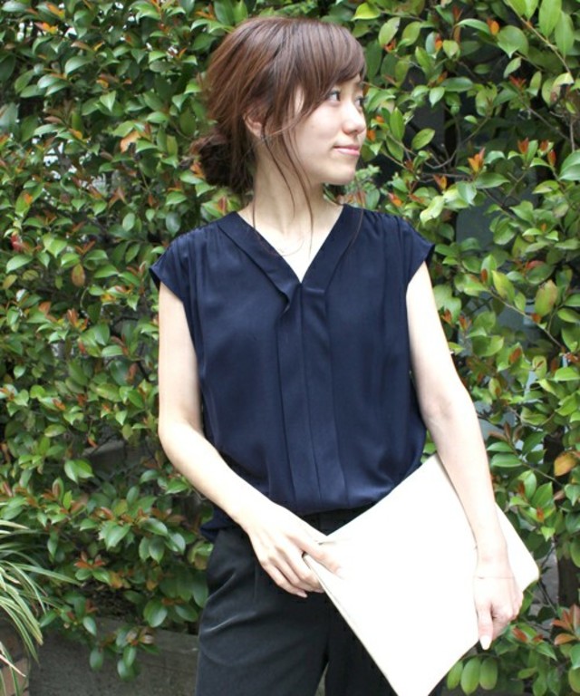 TIENS ecoute  前立てノースリーブブラウス