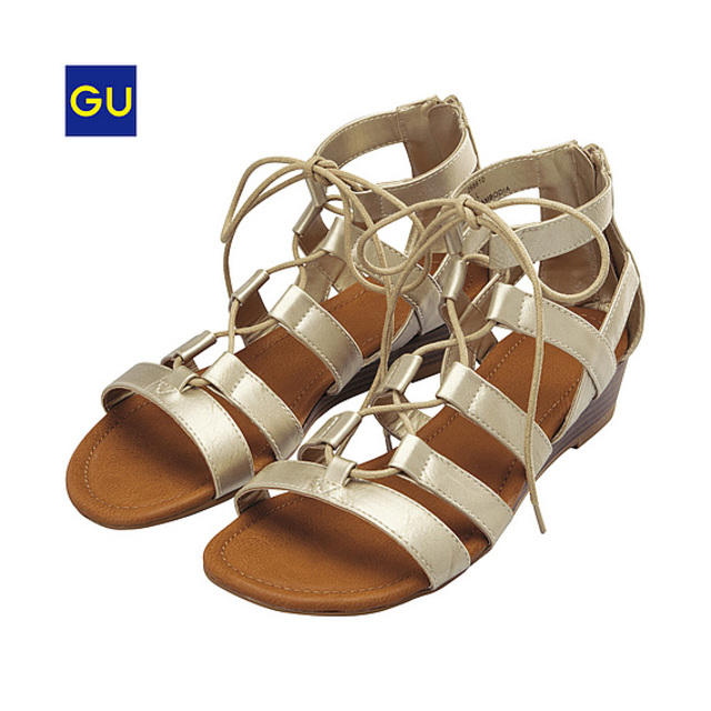 レースアップサンダル