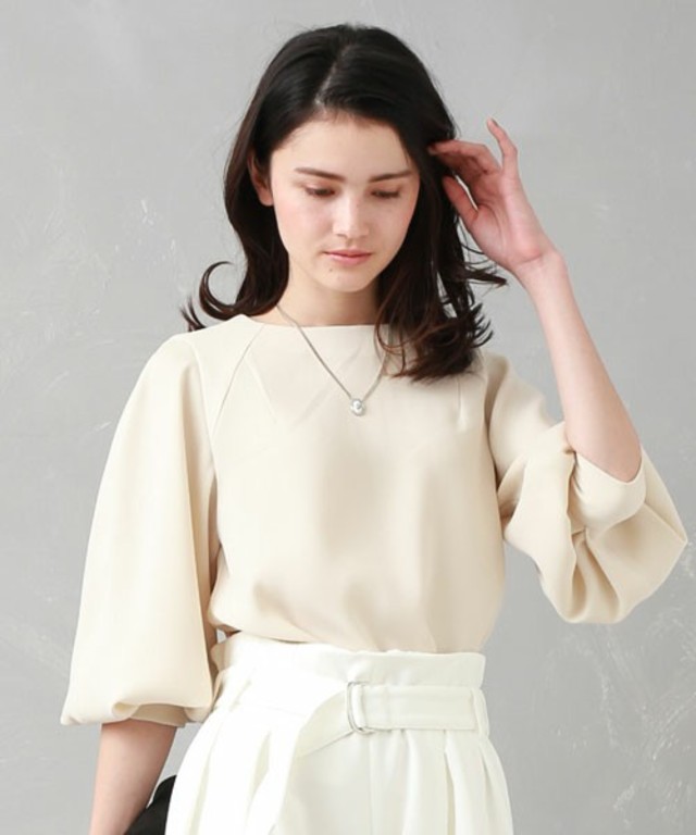 ストレッチダブルサテンブラウス