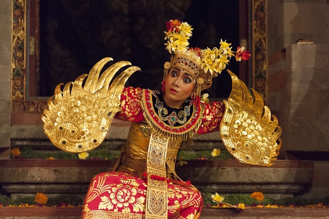 ティルタ・サリ（イメージ）