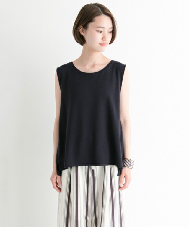 UR TRベア裏毛ノースリーブプルオーバー