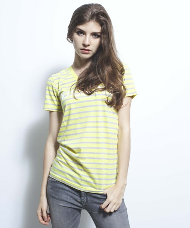 1 piu 1 uguale 3 BORDER T-SHIRT