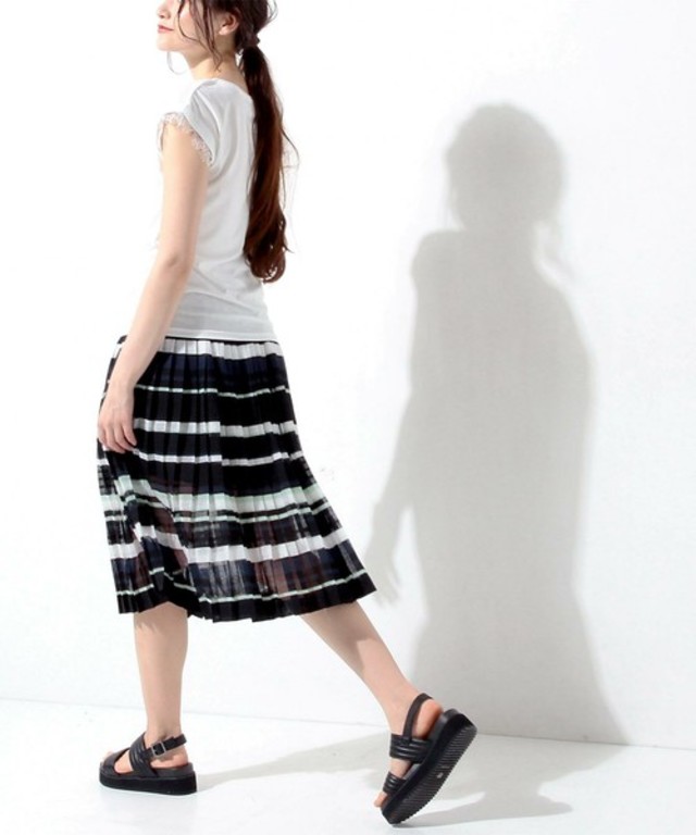 UNITED ARROWSボーダー プリーツ スカート