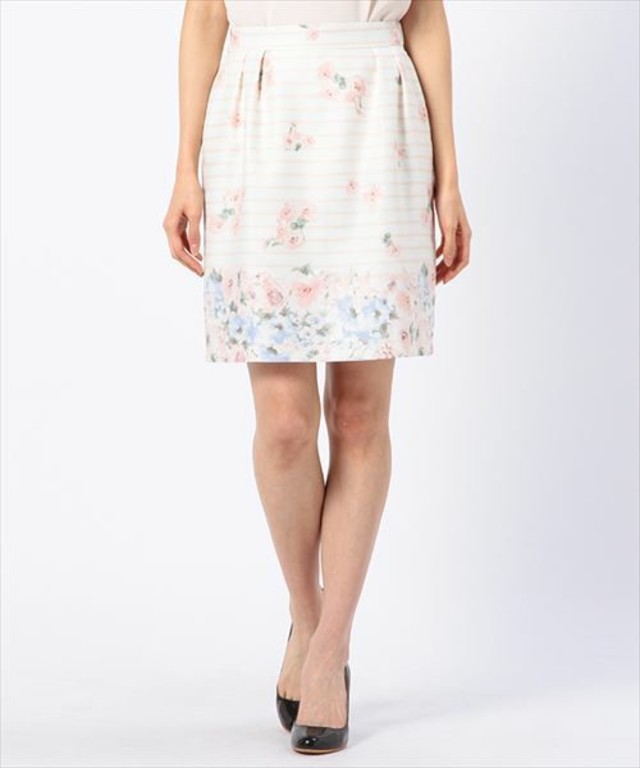 LAISSE PASSE フラワーボーダータイトスカート