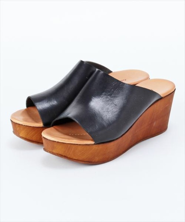 ADAM ET ROPE' 　プラットフォームミュールサンダル
