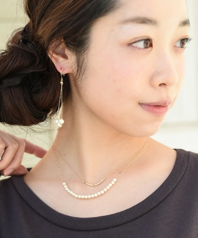 folklore  毎日に華を添えてくれる。2連パールネックレス