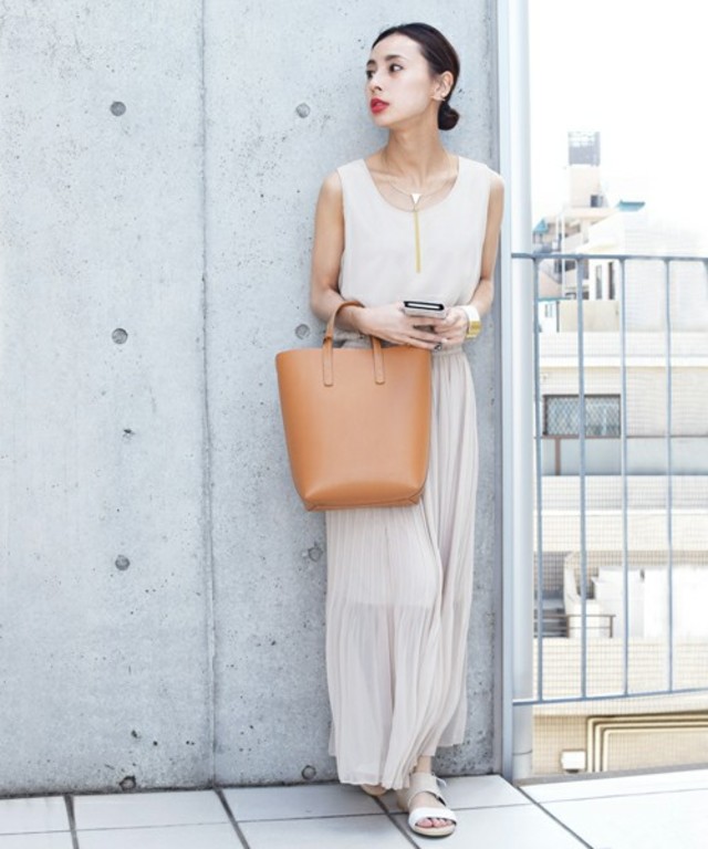 Ameri  SHIRRING CHIFFON DRESS