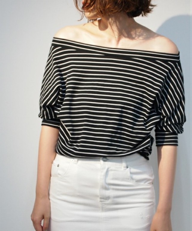 ELFORBR　ボーダーオフショルダープルオーバー