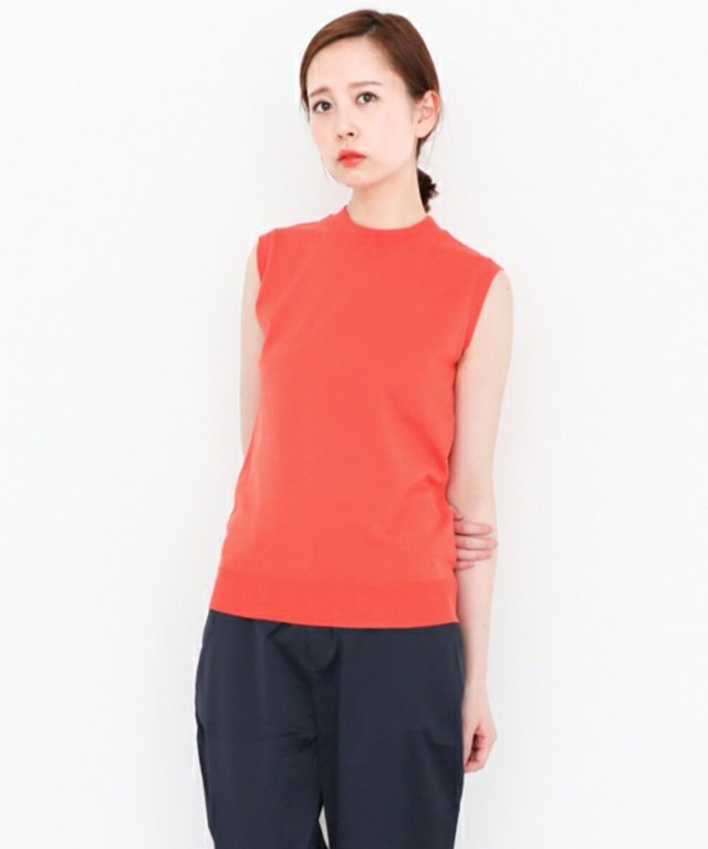 KBF illi コットンノースリーブニット