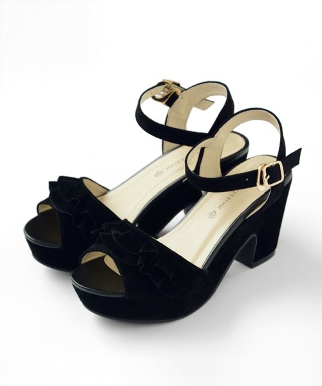 フリルサンダル