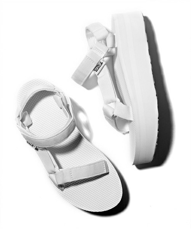 Teva/テバ　FLATFORM UNIVERSAL