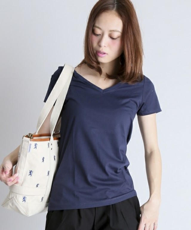 GIORDANO　ベーシックカラースリムVネックＴシャツ