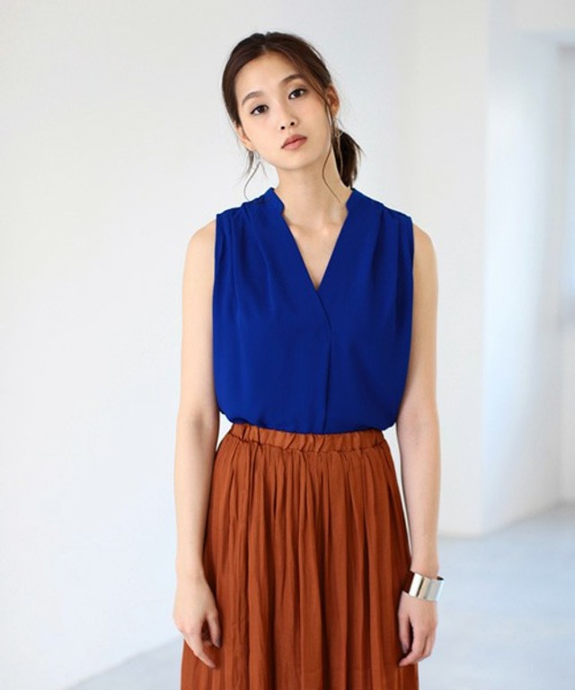 ジョーゼットスキッパーノースリTブラウス