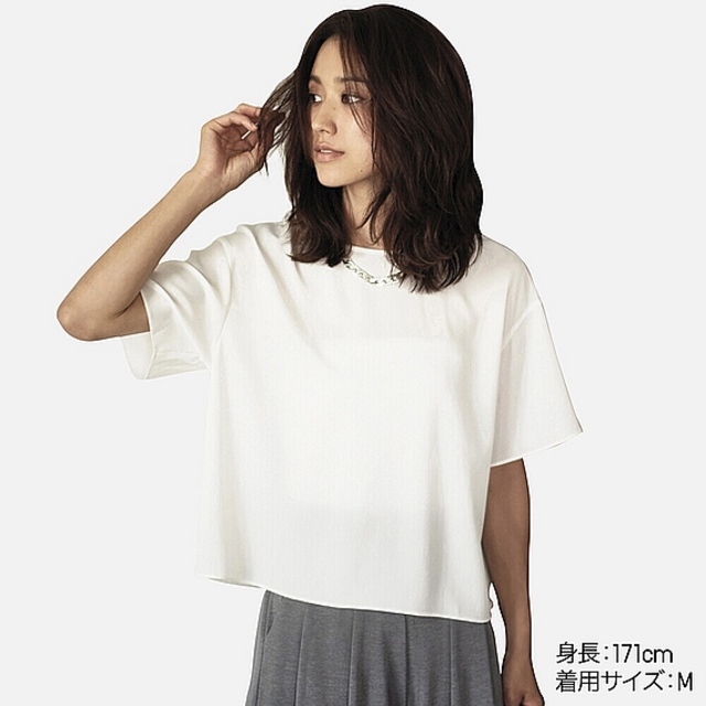 UNIQLO　クレープTブラウス