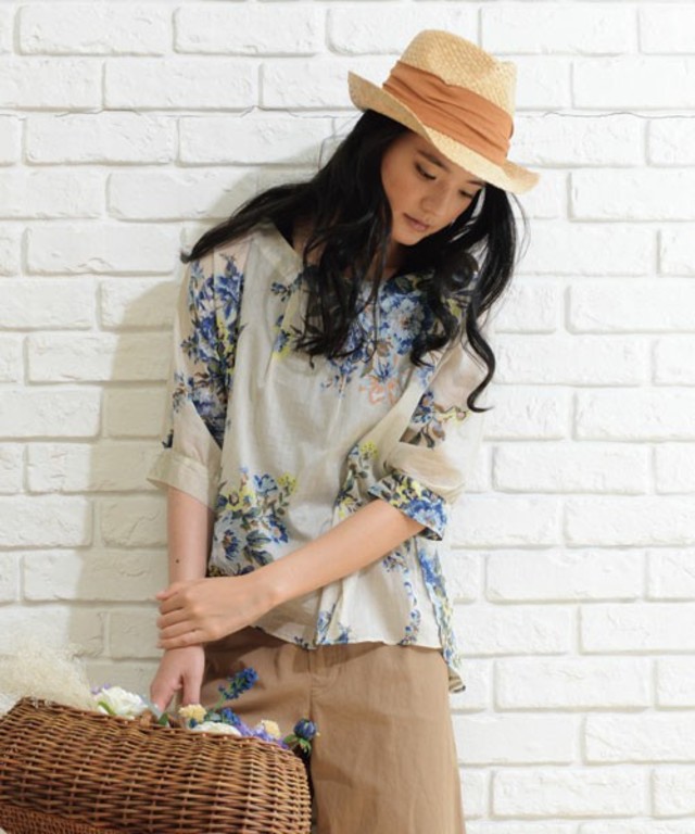 【HAKKA】ファニチャーフラワープリントブラウス