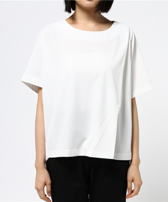 KBF+ アシンメトリー半袖トップス