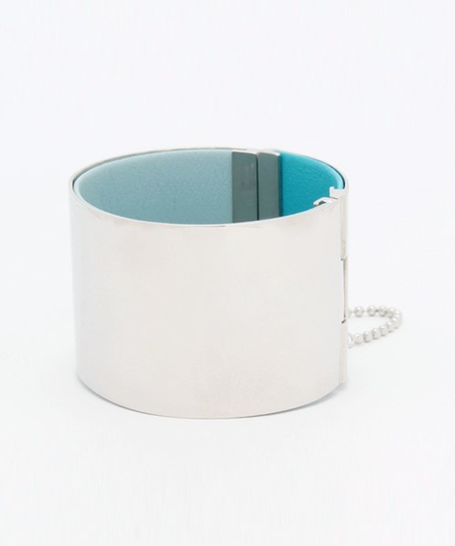 メタリックバングル