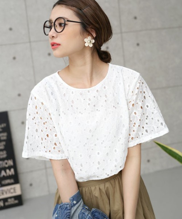 ラッセル総レース半袖トップス