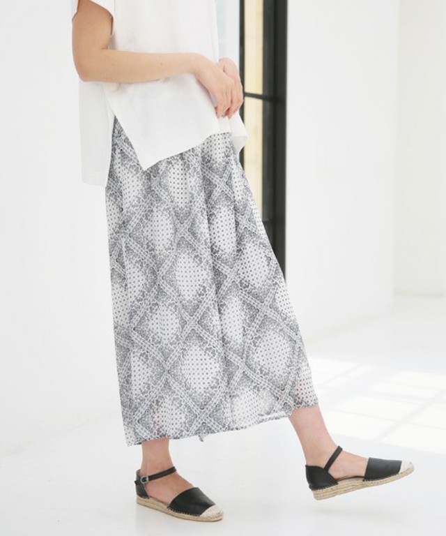 LOWRYS FARM ペイズリーシフォンスカンツ