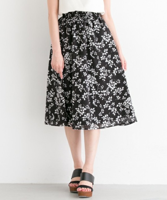 URBAN RESEARCH ROSSO：LEAF柄ギャザースカート