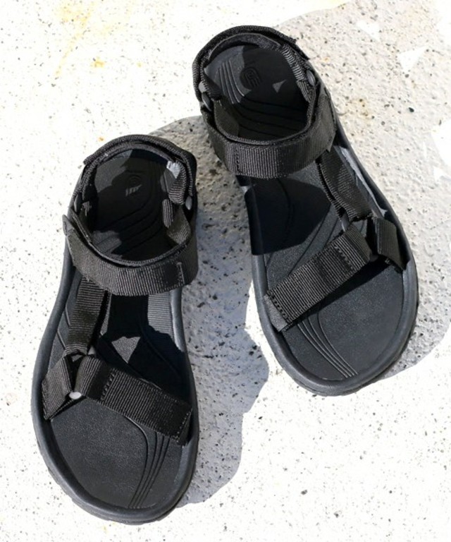 chapter world TEVA / HURRICANE XLT