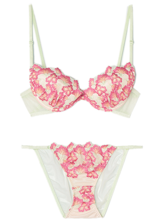 GRAPHICAL FLOWERブラセット