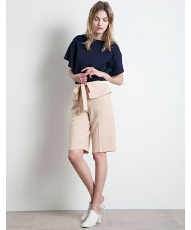 emmi ペプラムハーフパンツ