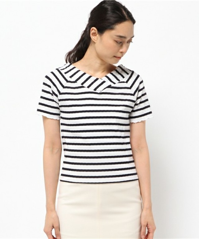 ギャザー入重ねＶネックプルオーバー