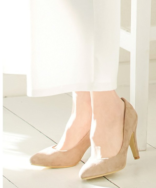 足に優しい4層クッションソールハイクオリティパンプス