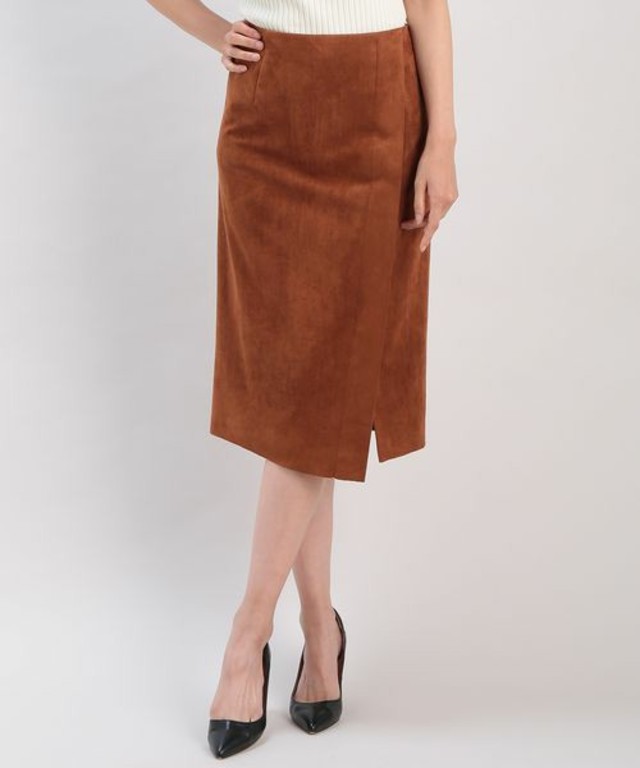 スエードアシンメトリーヘムタイトスカート