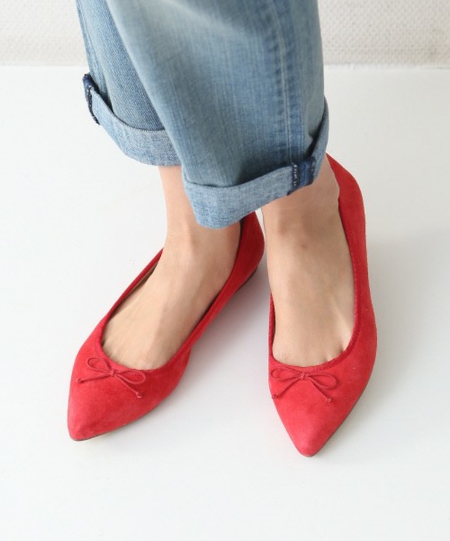 ポインテッドバレエシューズ