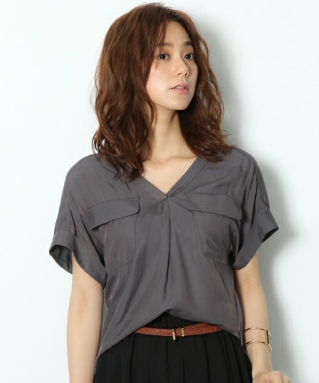 Andemiu ヌケエリゼンゴイソザイブラウス