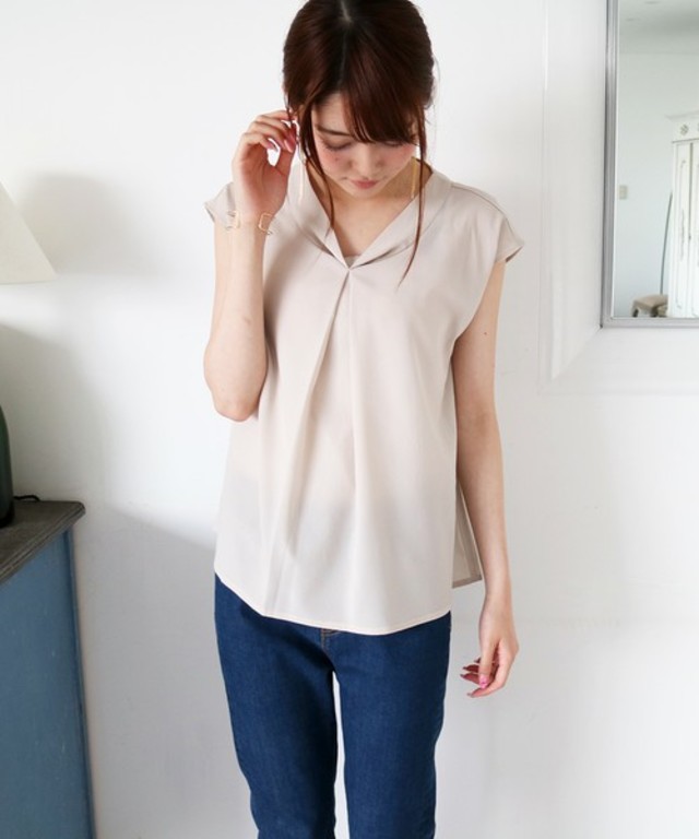 N.（N. Natural Beauty Basic） ツイストネックジョーゼットブラウス