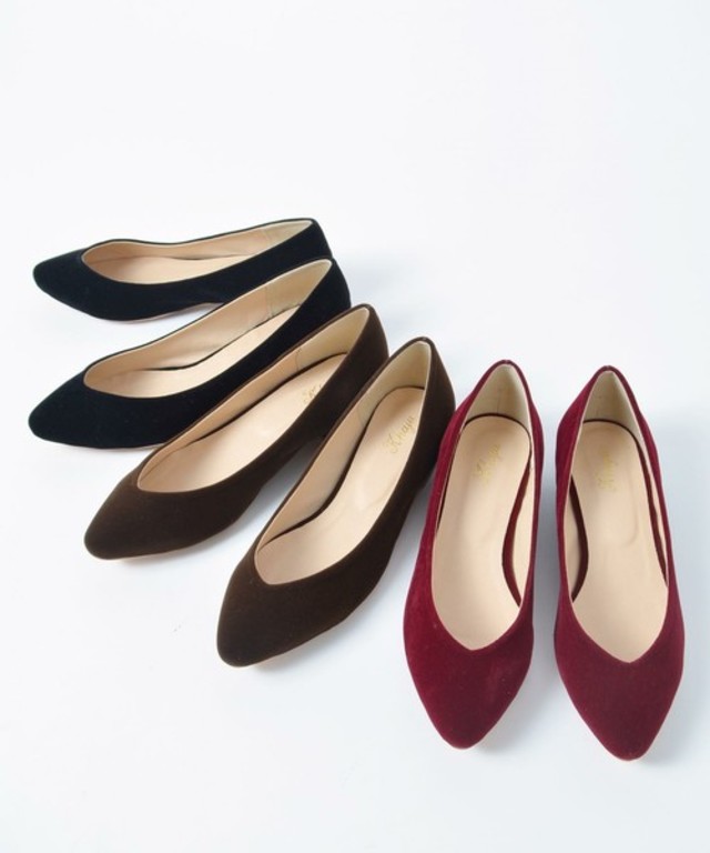 Khaju: Vカットパンプス□