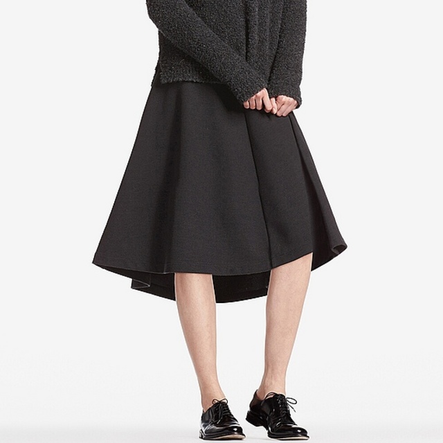 ミラノリブカットソーミディスカート