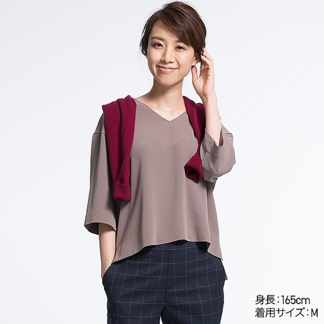 ドレープVネックブラウス5分袖（全4色）