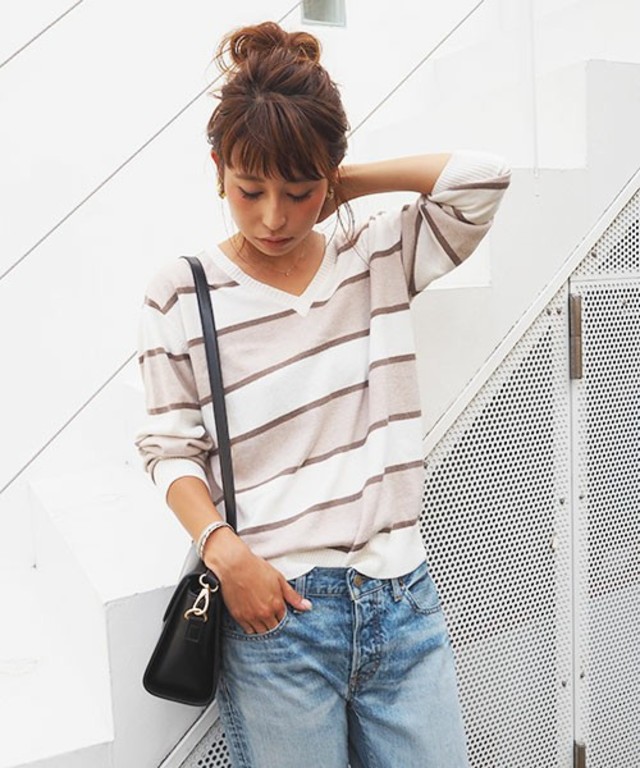 Ungrid Vネックマルチボーダーニット