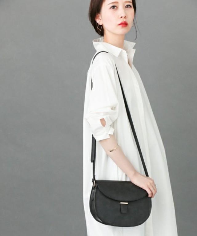 ショルダーバッグ