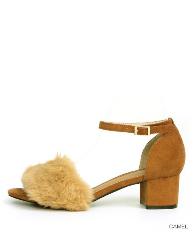 RANDA　チャンキーヒールファーサンダル